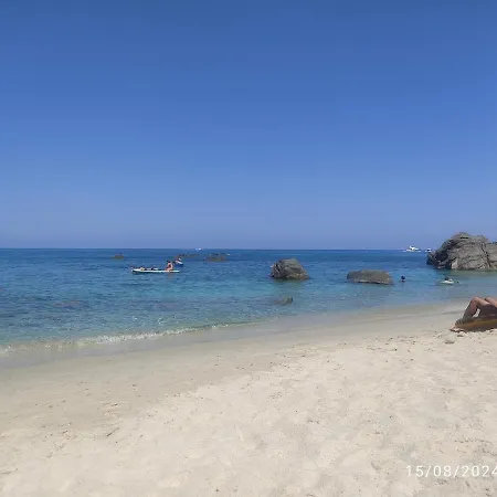 Gilda's House - Marina Di Zambrone, Tropea E Capo Vaticano شقة *